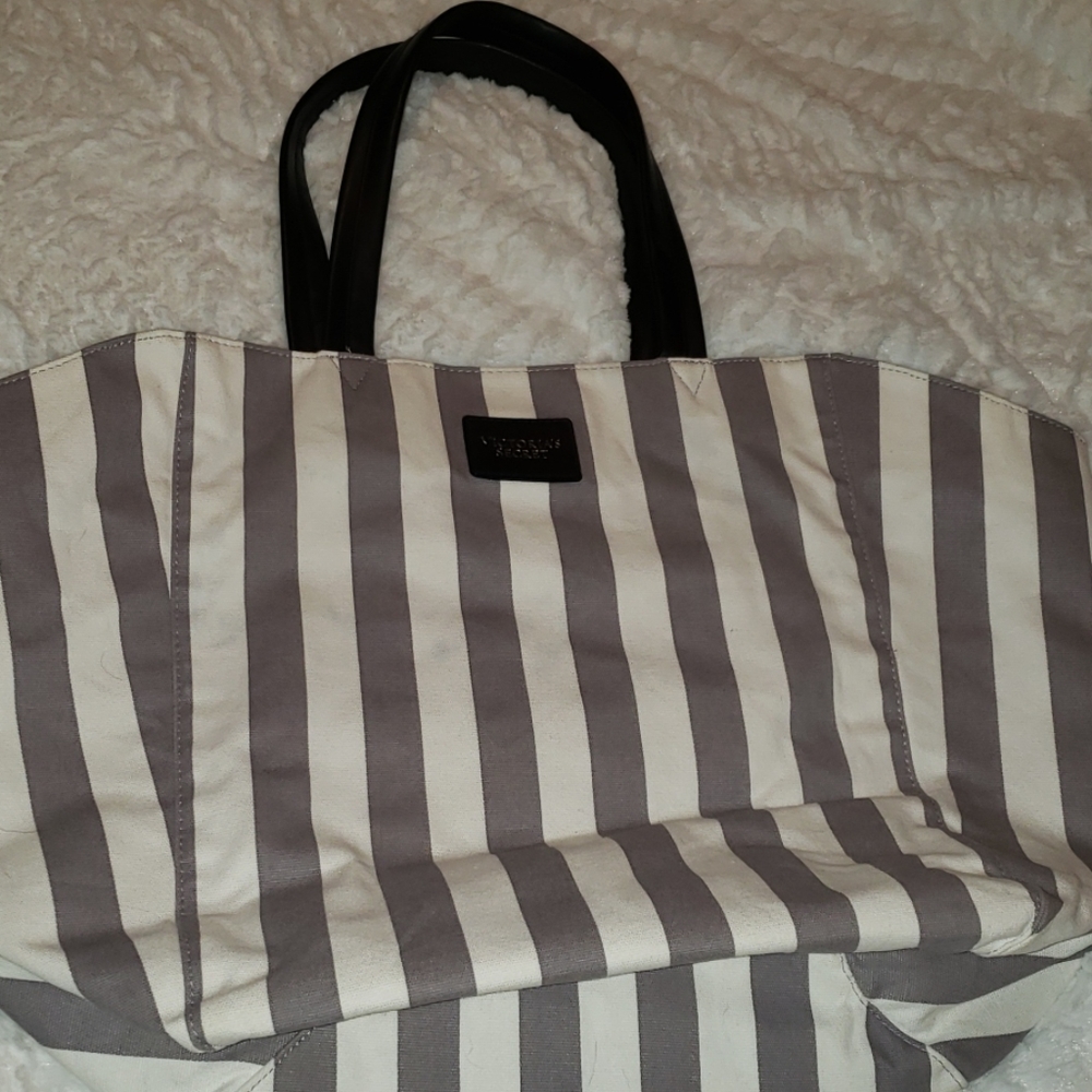 Victoria Secret Overnight Tote Bag